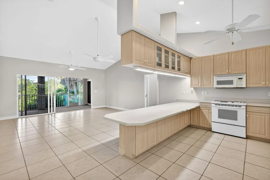 6476 Pine Avenue Sanibel FL 33957