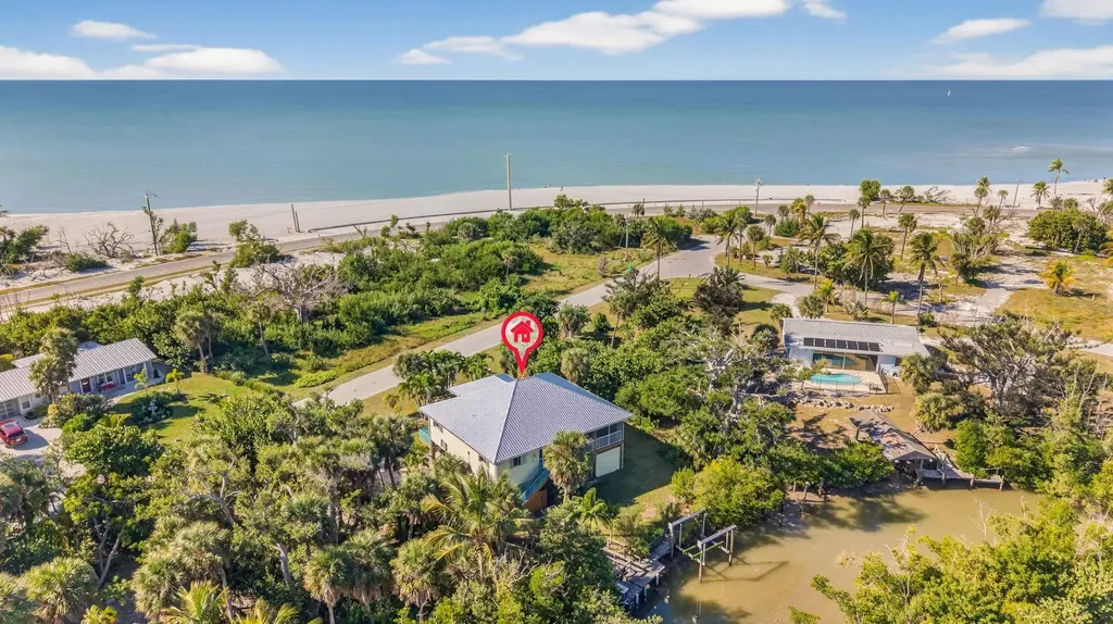 6476 Pine Avenue Sanibel FL 33957