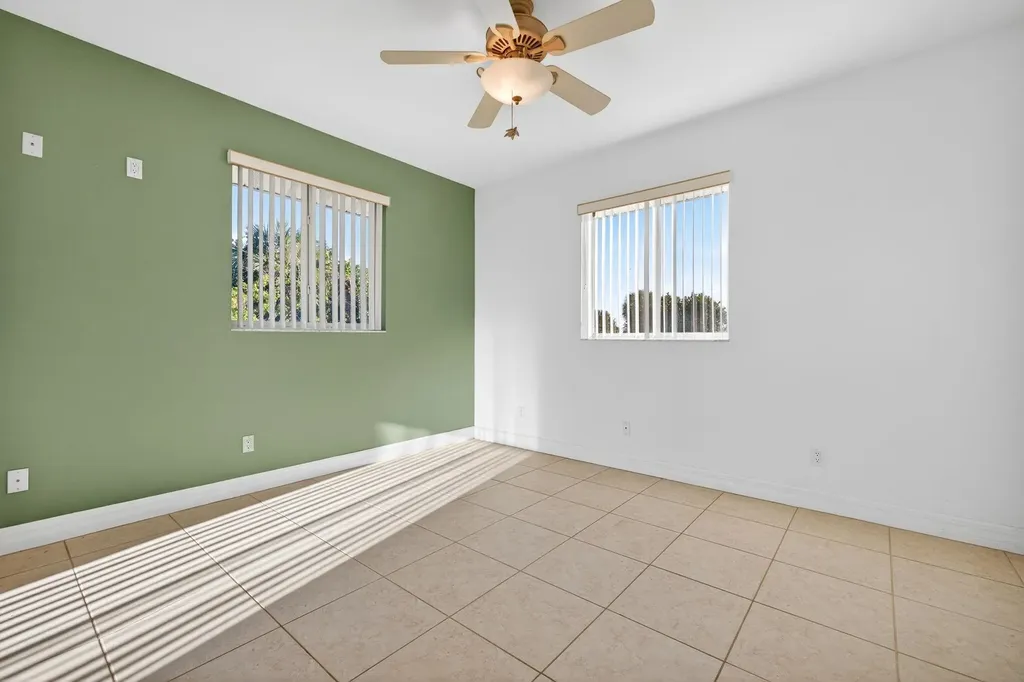 6476 Pine Avenue Sanibel FL 33957