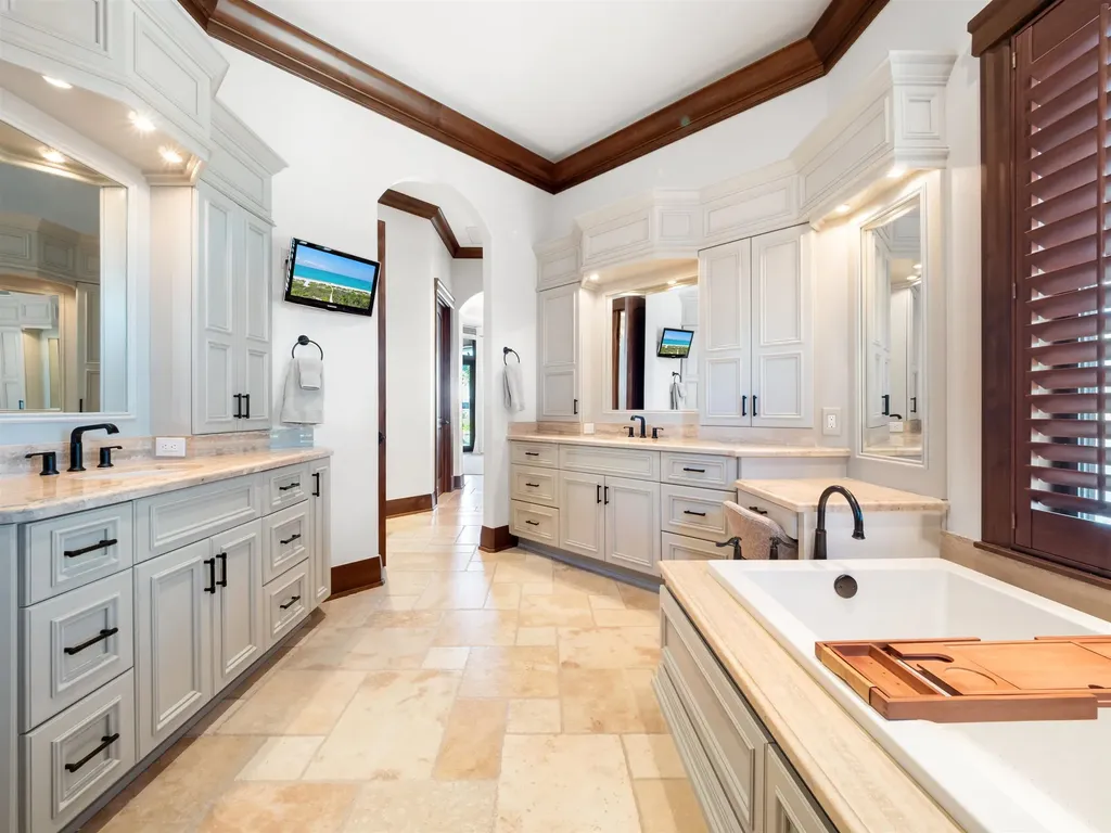 5076 Sorrento Court Cape Coral FL 33904