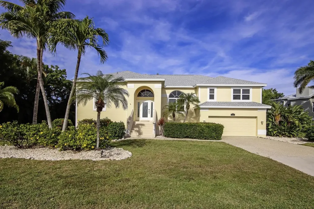 1319 Par View Drive Sanibel FL 33957