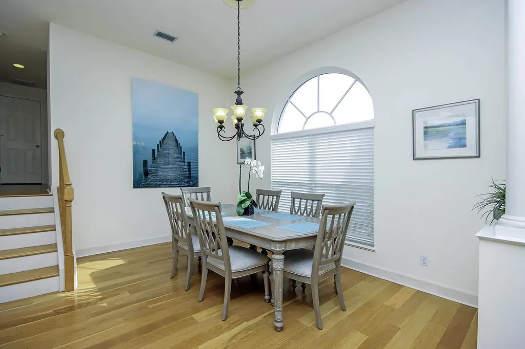 1319 Par View Drive Sanibel FL 33957