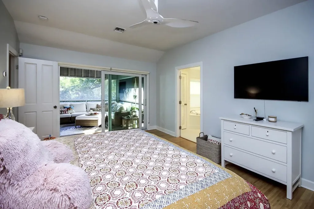 687 Anchor Drive Sanibel FL 33957