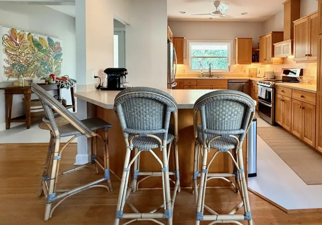 687 Anchor Drive Sanibel FL 33957