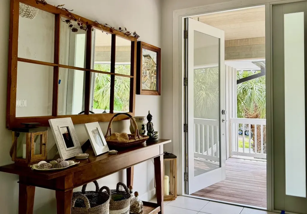 687 Anchor Drive Sanibel FL 33957