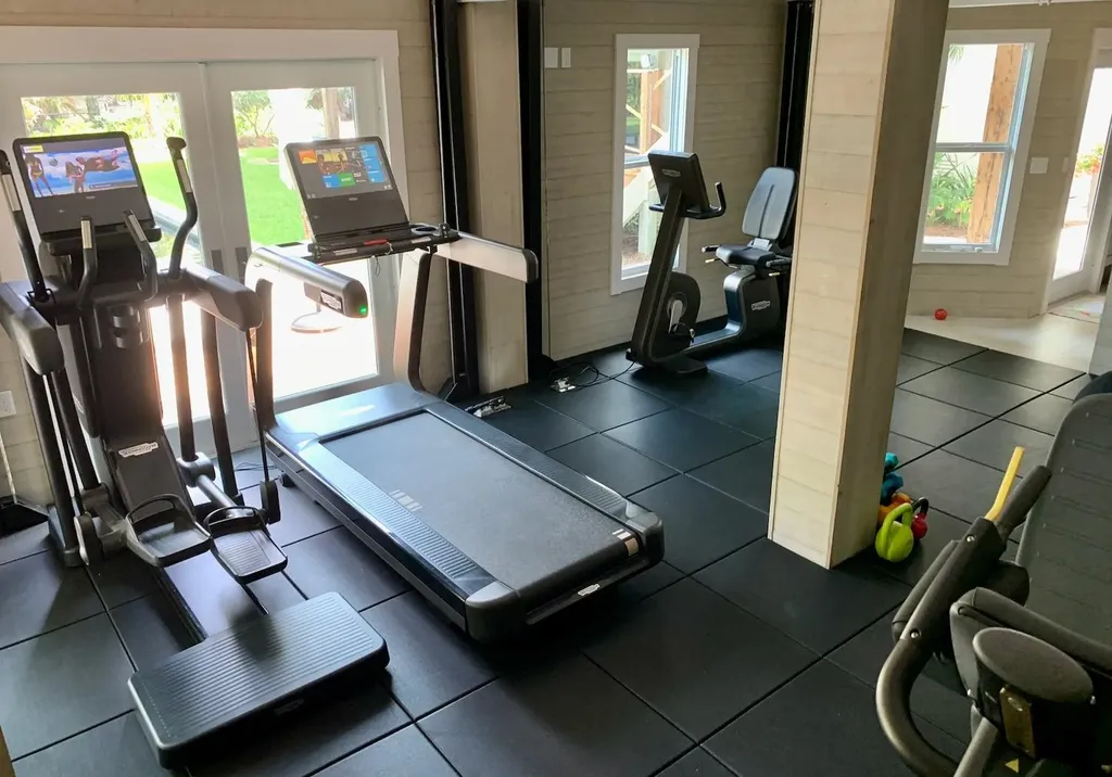 687 Anchor Drive Sanibel FL 33957