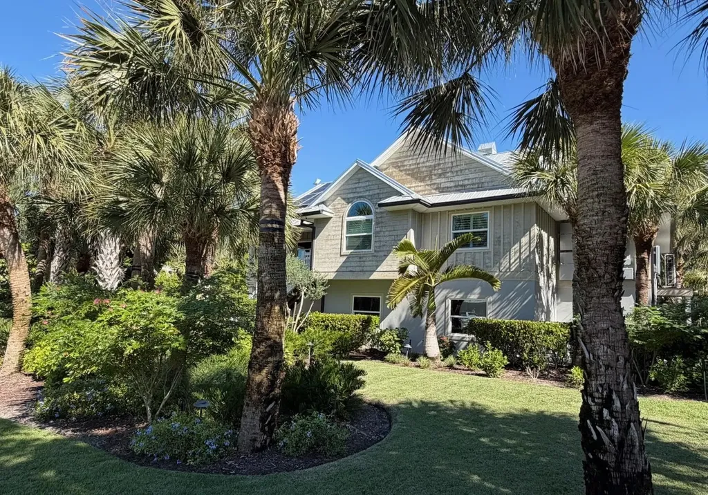 687 Anchor Drive Sanibel FL 33957