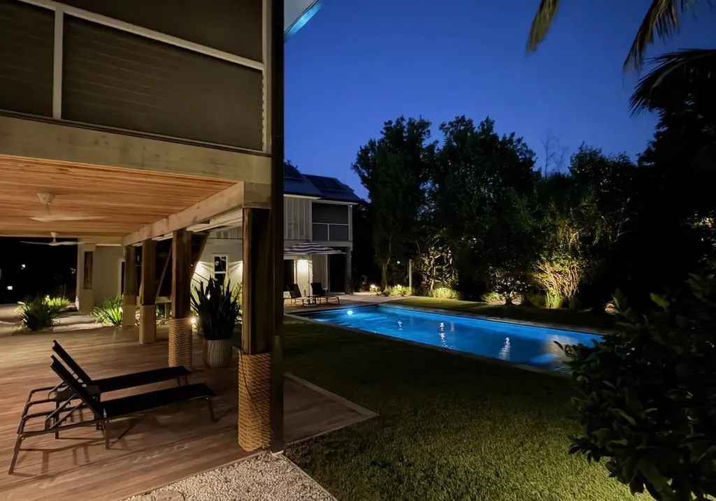 687 Anchor Drive Sanibel FL 33957