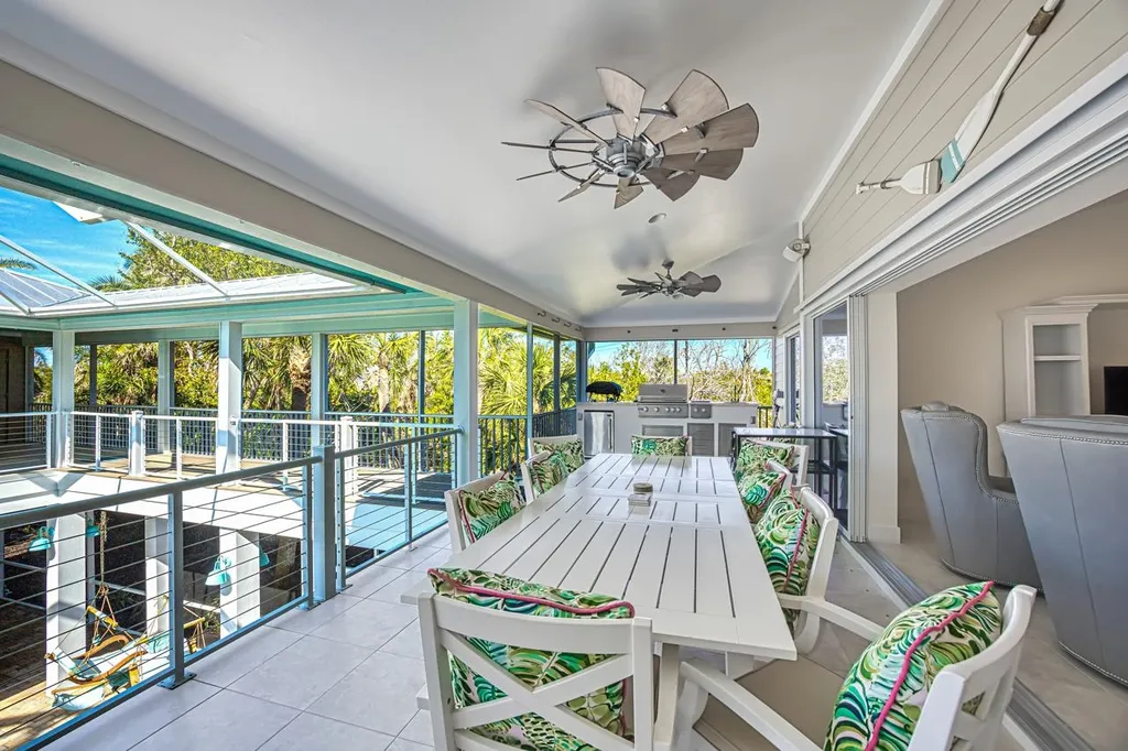 1233 Middle Gulf Drive Sanibel FL 33957