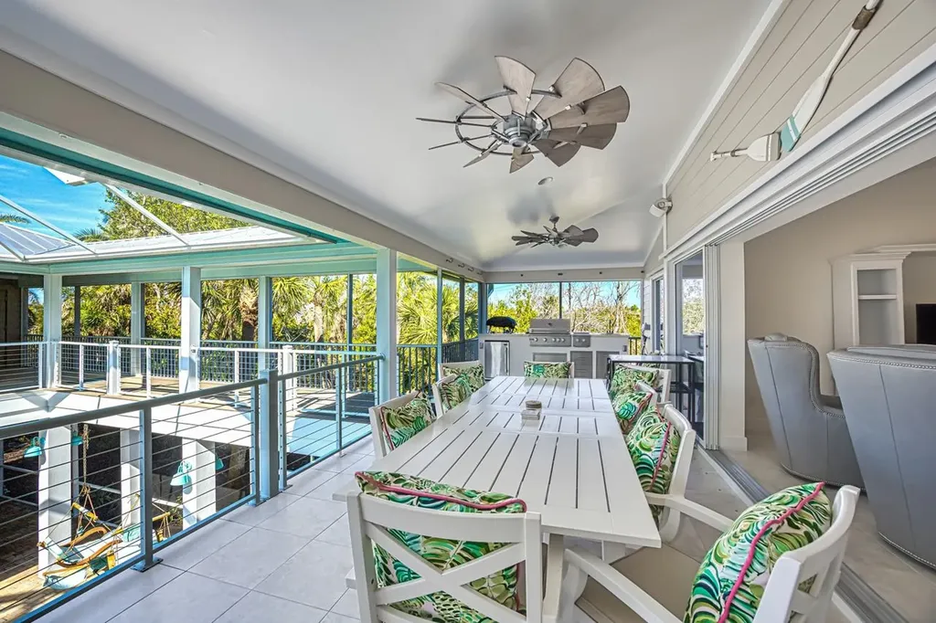 1233/1235 Middle Gulf Drive Sanibel FL 33957