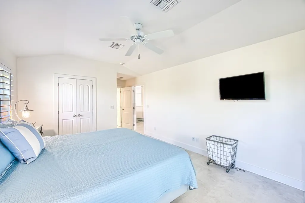 1233 Middle Gulf Drive Sanibel FL 33957