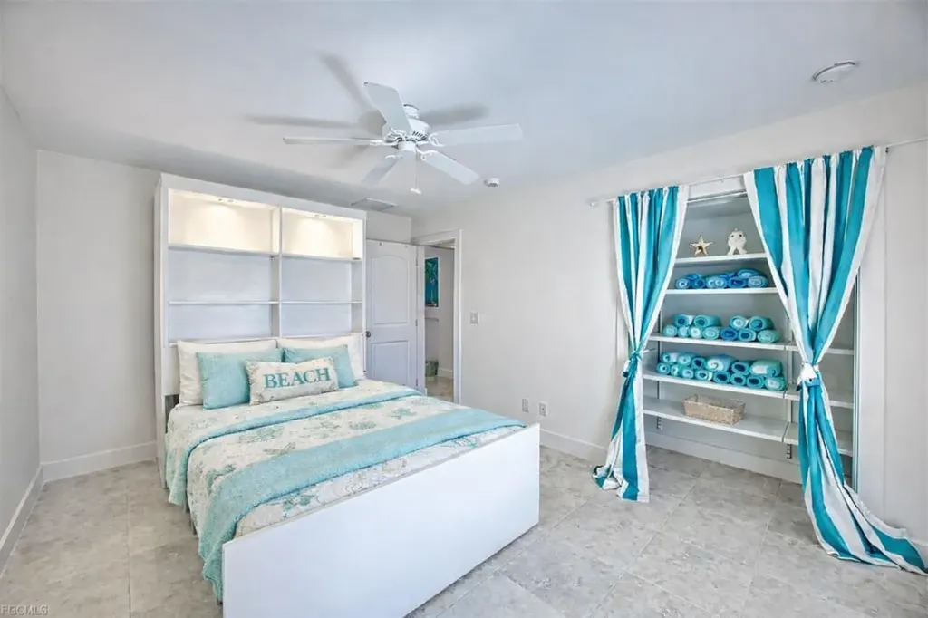 1233 Middle Gulf Drive Sanibel FL 33957
