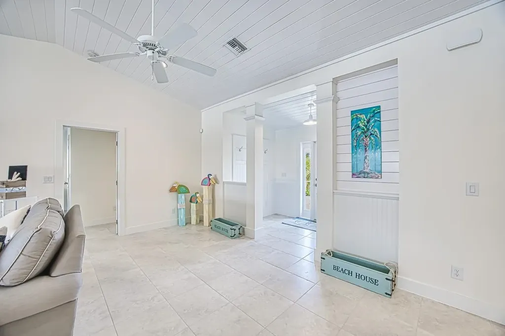 1233 Middle Gulf Drive Sanibel FL 33957