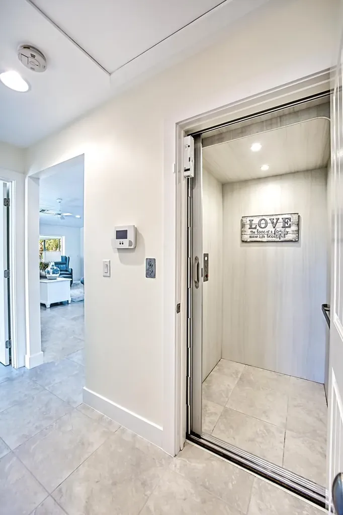 1233 Middle Gulf Drive Sanibel FL 33957