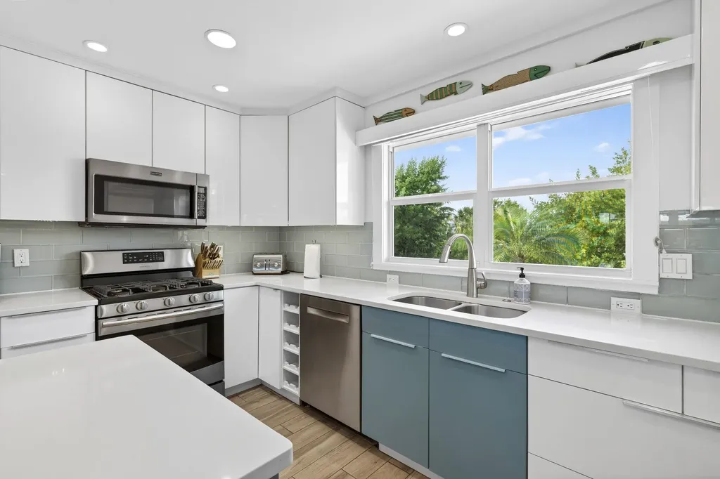 243 Southwinds Drive Sanibel FL 33957