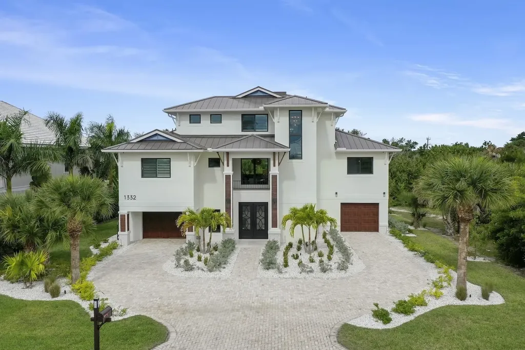 1332 Eagle Run Drive Sanibel FL 33957