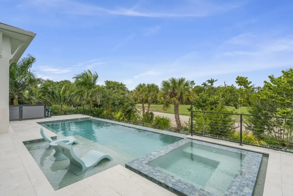 1332 Eagle Run Drive Sanibel FL 33957