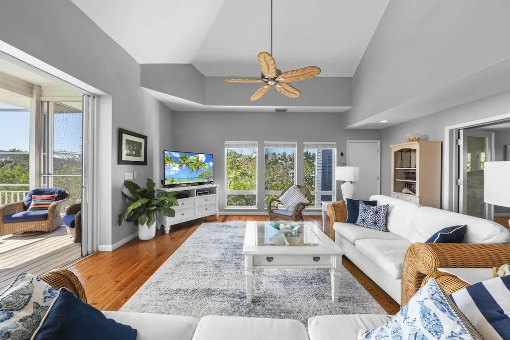 2449 Harbour Lane Sanibel FL 33957