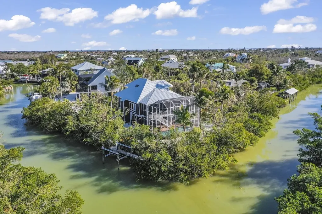 2449 Harbour Lane Sanibel FL 33957