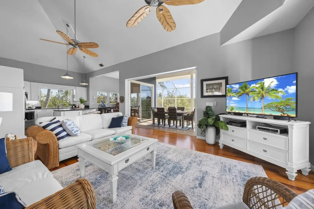 2449 Harbour Lane Sanibel FL 33957