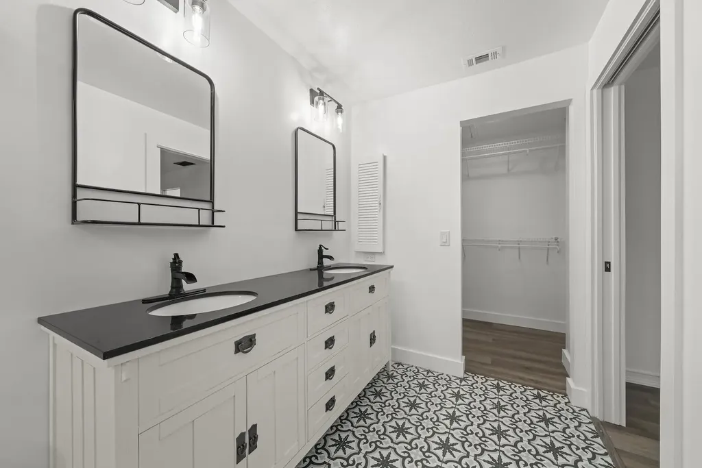 5840 Crabwood Court Fort Myers FL 33919