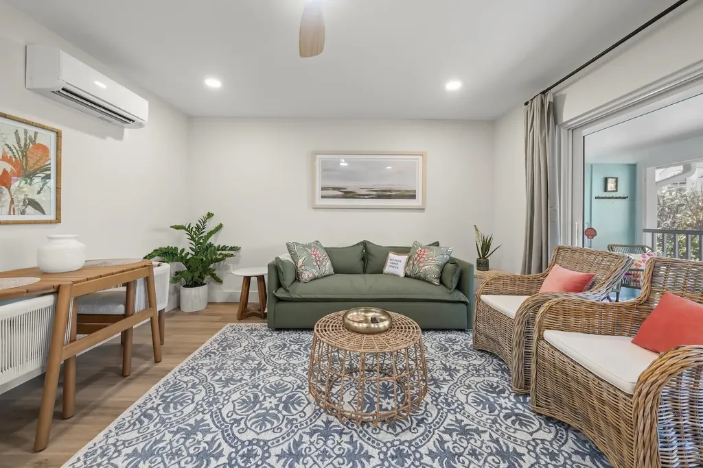 409 E Gulf Drive Sanibel FL 33957