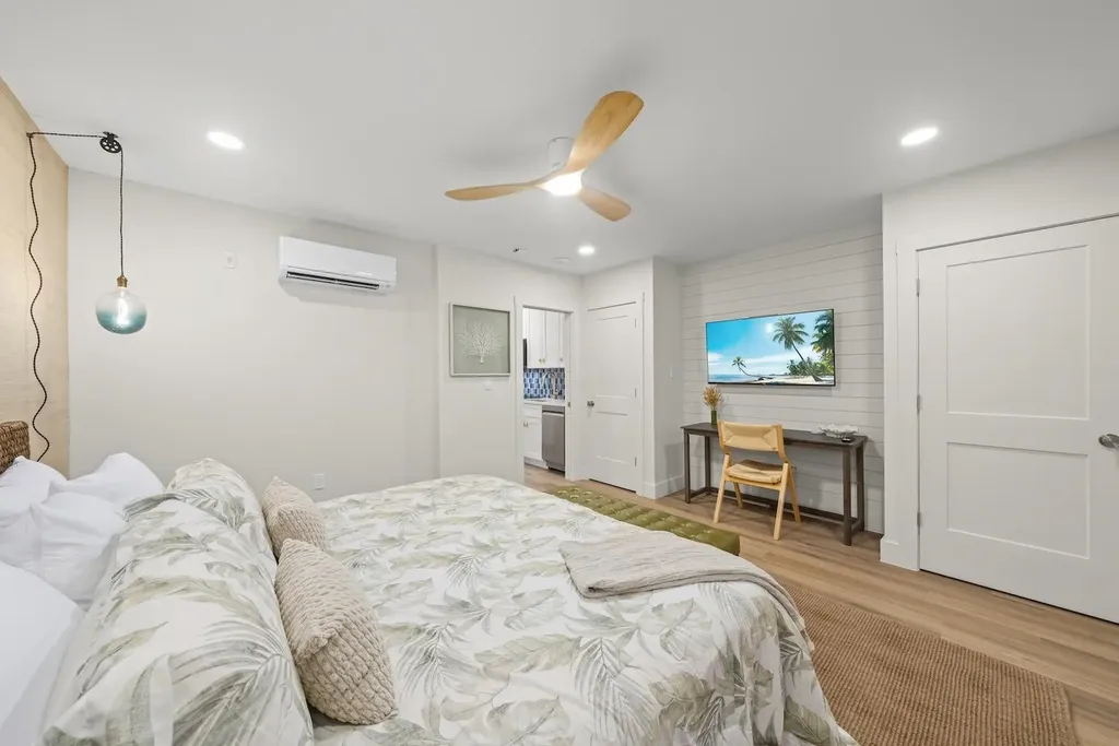 409 E Gulf Drive Sanibel FL 33957