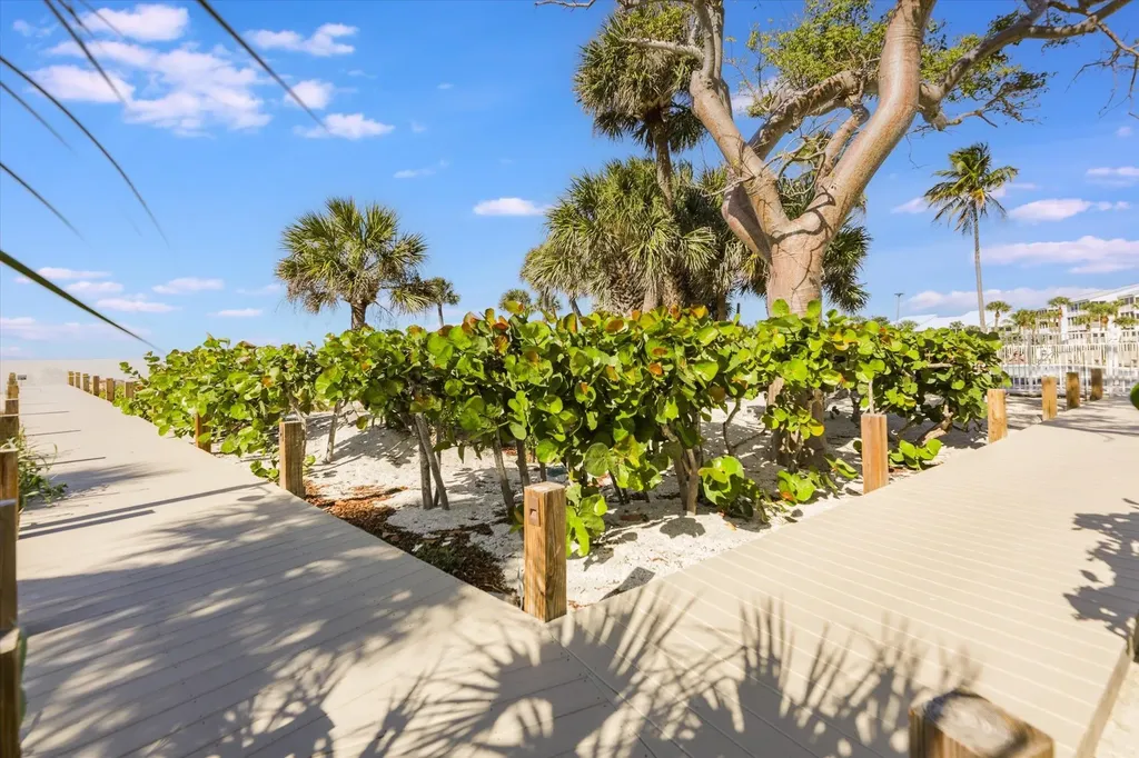 2615 Beach Villas Captiva FL 33924