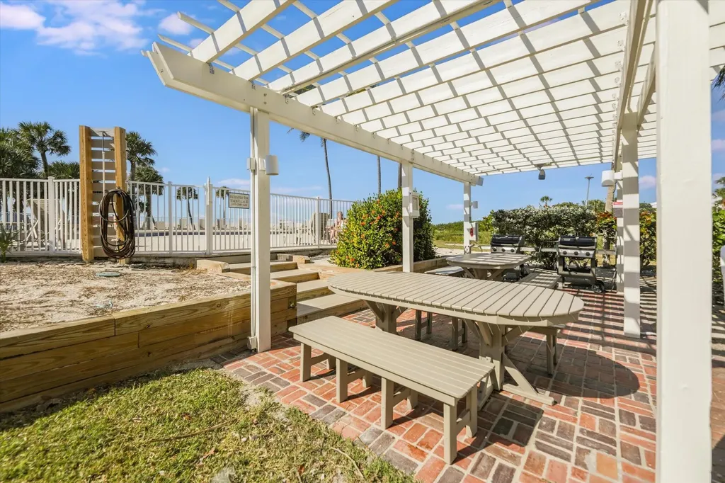 2615 Beach Villas Captiva FL 33924