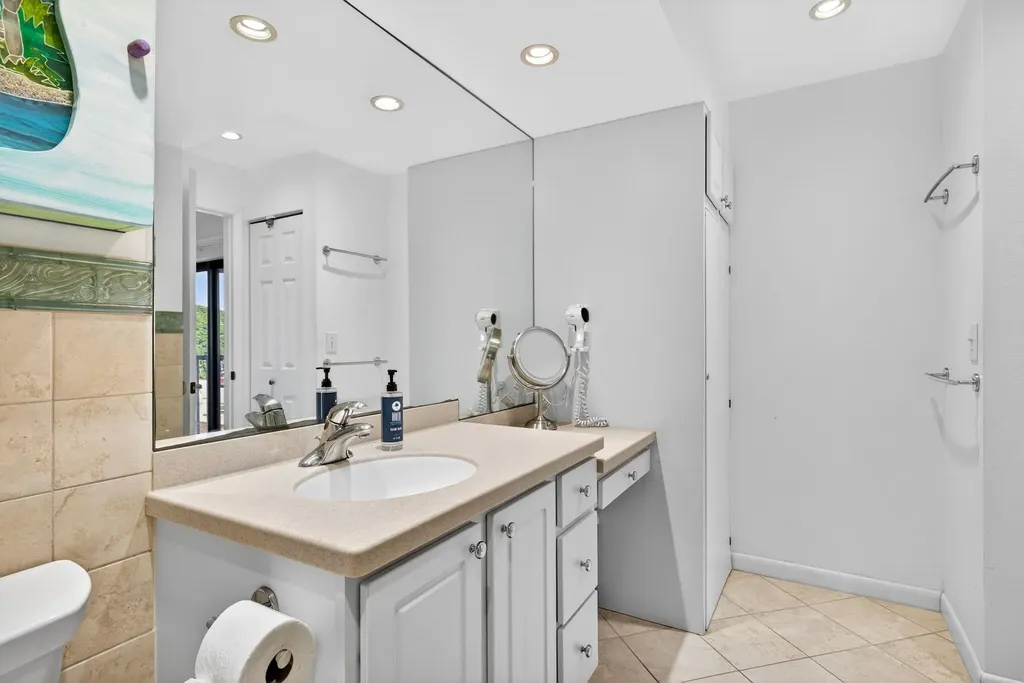 845 E Gulf Drive Sanibel FL 33957