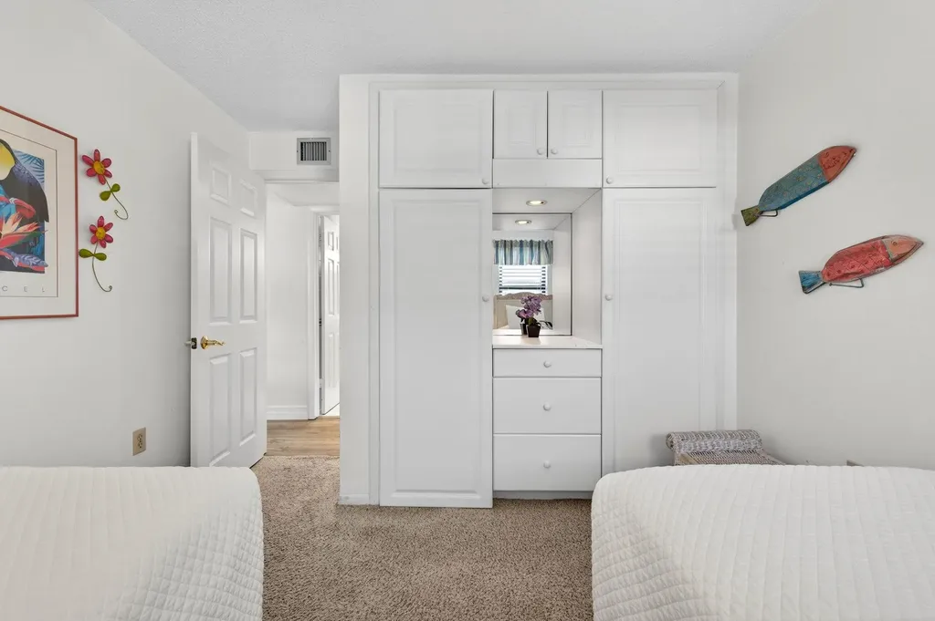 845 E Gulf Drive Sanibel FL 33957