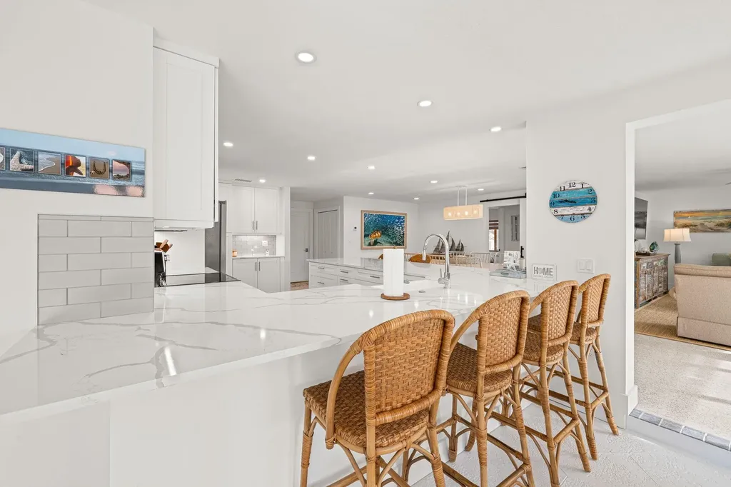 979 Whelk Drive Sanibel FL 33957