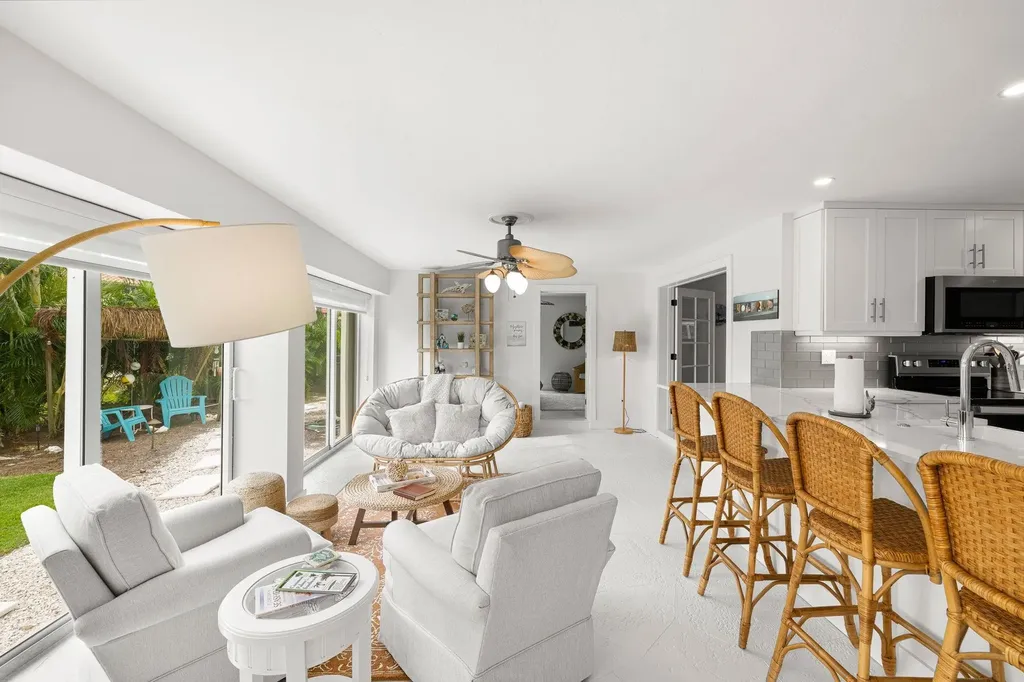 979 Whelk Drive Sanibel FL 33957