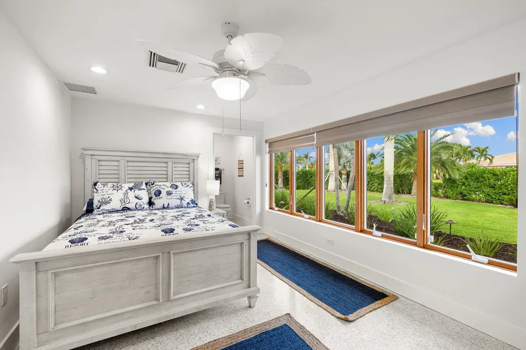 979 Whelk Drive Sanibel FL 33957