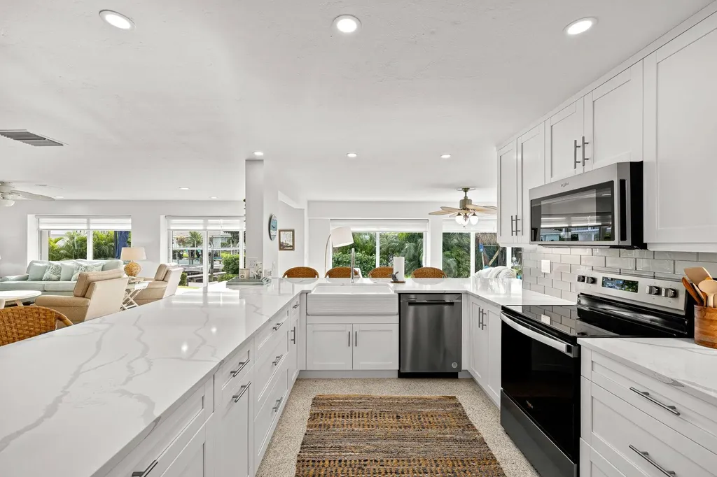 979 Whelk Drive Sanibel FL 33957
