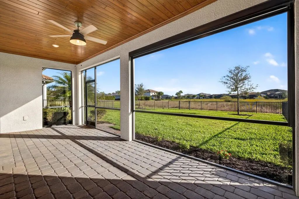 19649 Utopia Lane Estero FL 33928