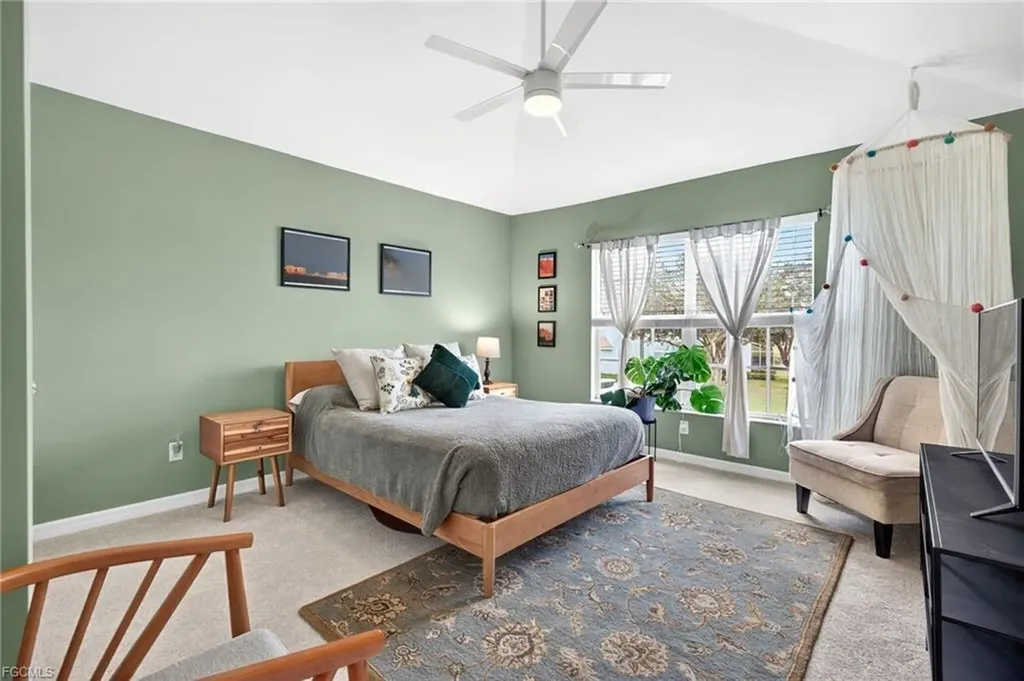 8410 Village Edge Circle Fort Myers FL 33919