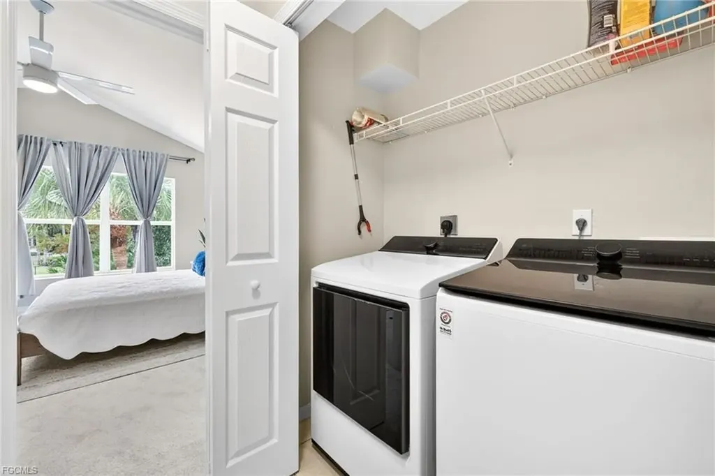 8410 Village Edge Circle Fort Myers FL 33919