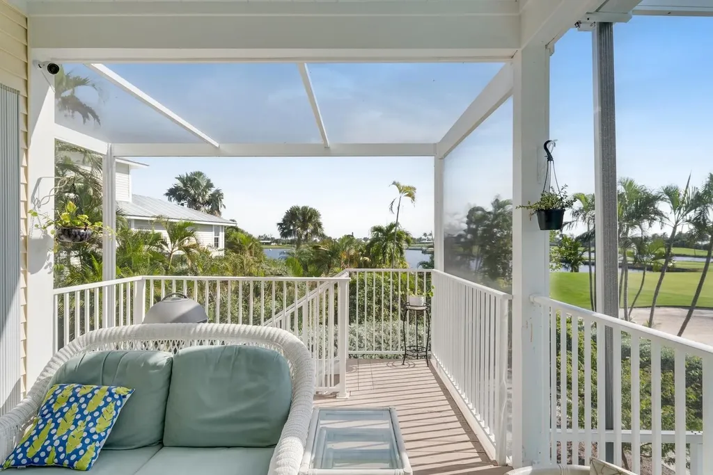 1172 Kittiwake Circle Sanibel FL 33957