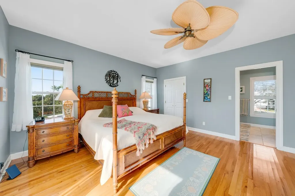 1172 Kittiwake Circle Sanibel FL 33957