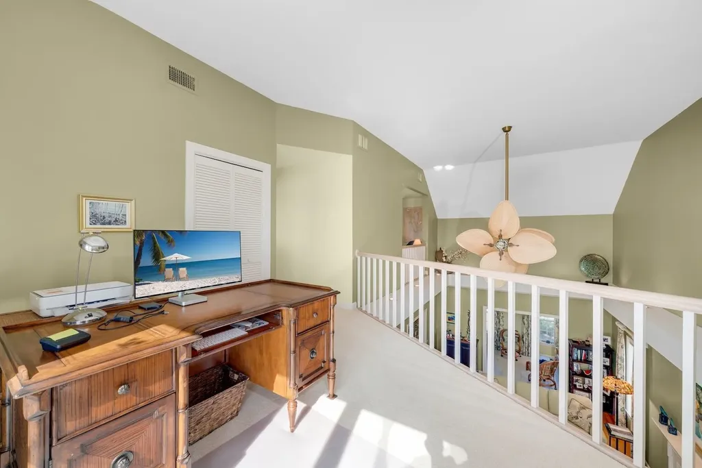 1172 Kittiwake Circle Sanibel FL 33957