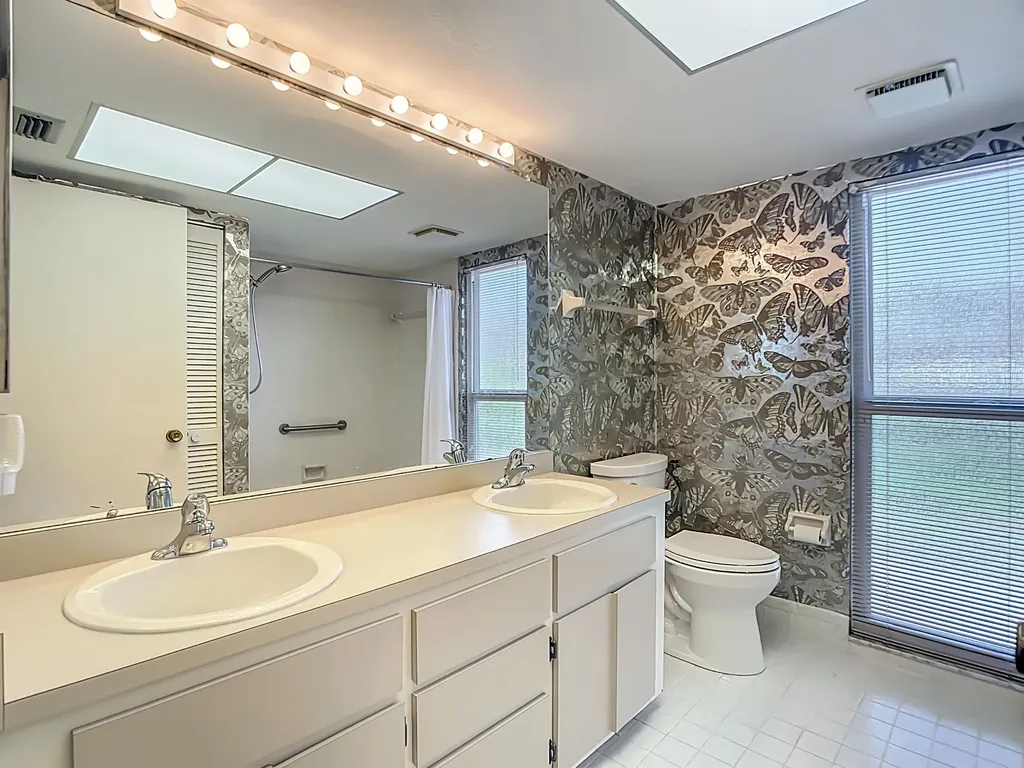 1595 Bunting Lane Sanibel FL 33957