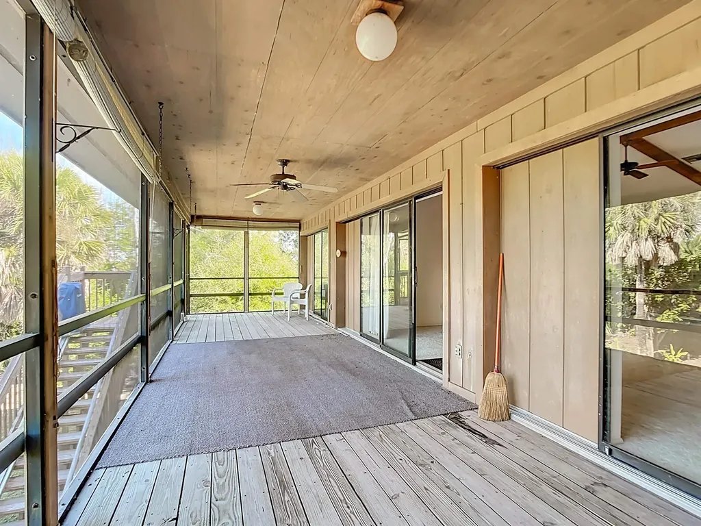 1595 Bunting Lane Sanibel FL 33957