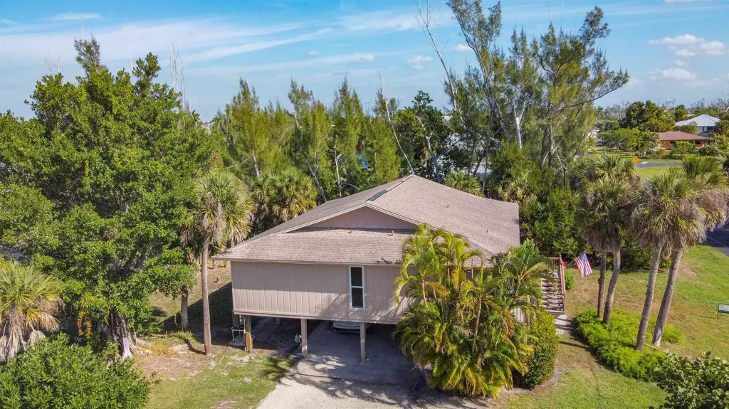 1595 Bunting Lane Sanibel FL 33957