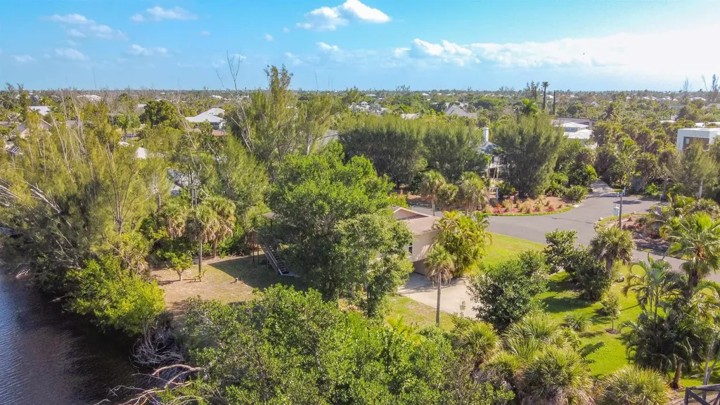 1595 Bunting Lane Sanibel FL 33957