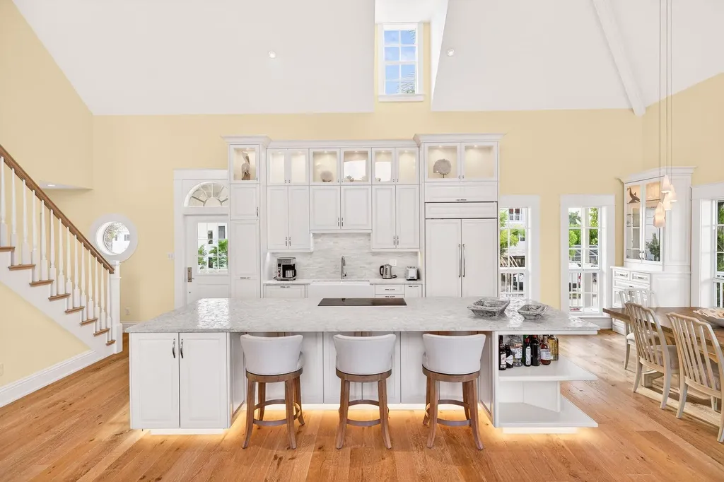 1480 Angel Drive Sanibel FL 33957