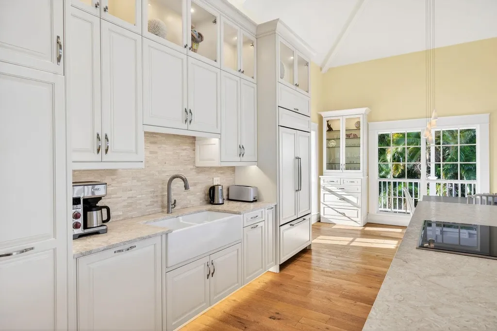 1480 Angel Drive Sanibel FL 33957