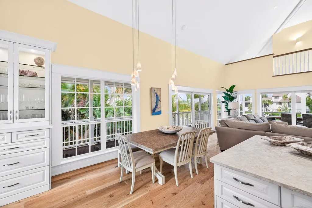 1480 Angel Drive Sanibel FL 33957