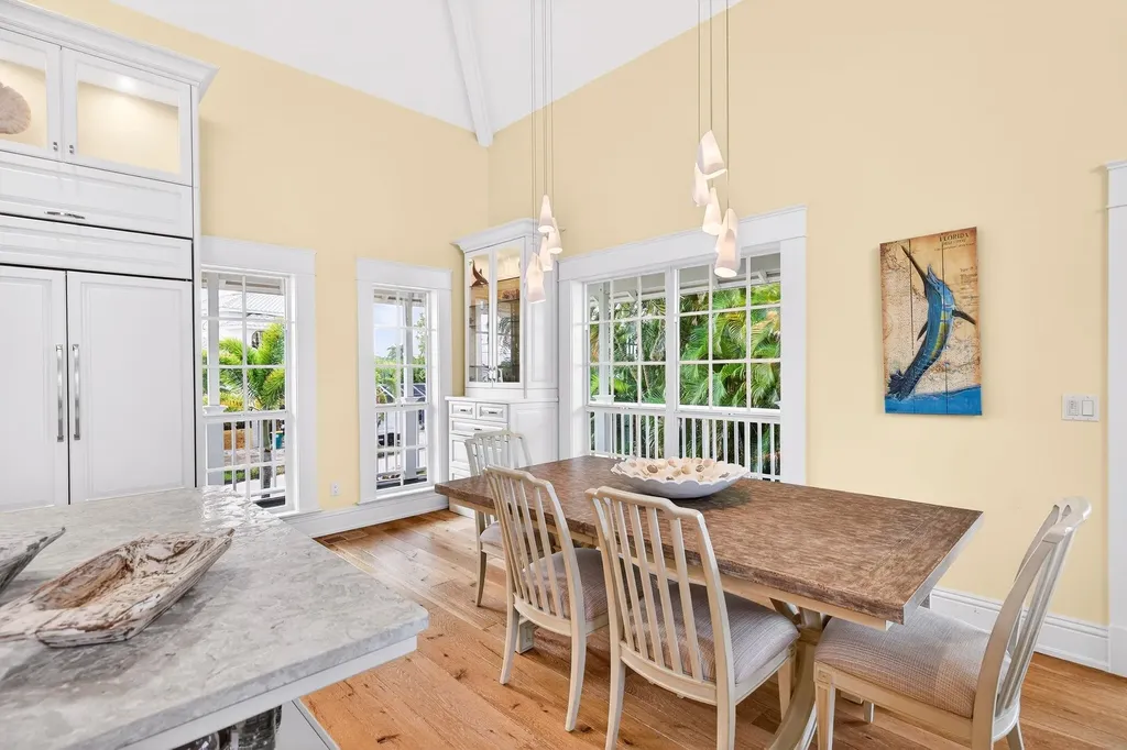 1480 Angel Drive Sanibel FL 33957