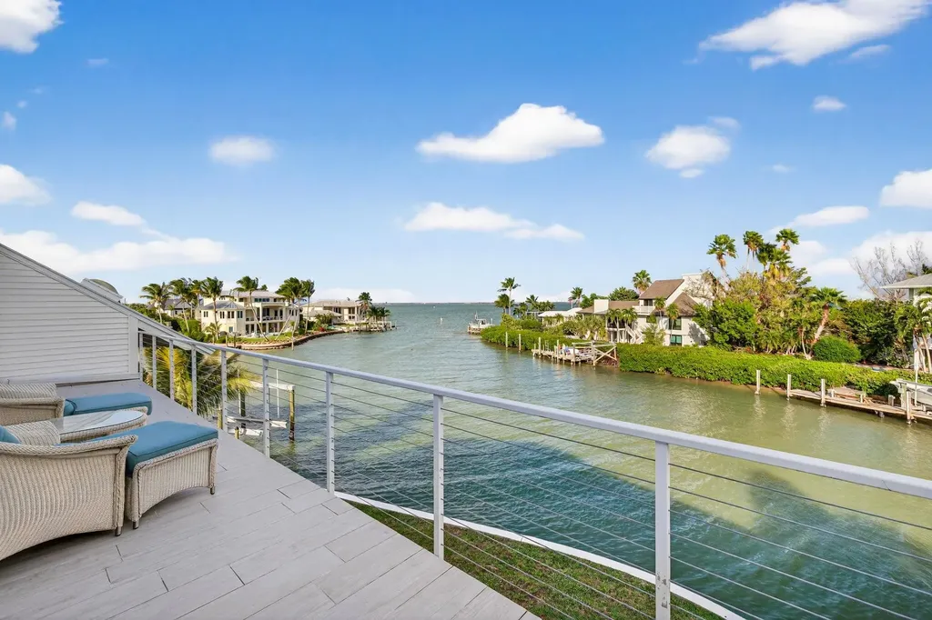 1480 Angel Drive Sanibel FL 33957